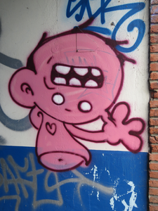 829823 Afbeelding van graffiti met WTIP, in de onderdoorgang naar het pand Homeruslaan 59 te Utrecht.